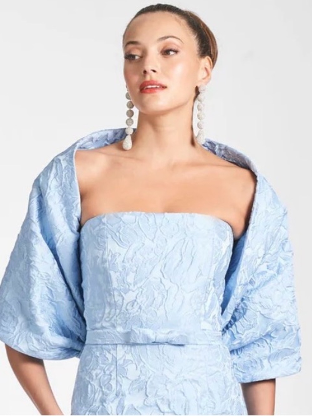 Sachin + Babi THE HUG SHAWL - ICE BLUE JACQUARD CLOQUE